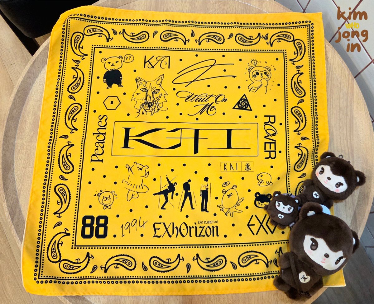 𝐒𝐭𝐚𝐧𝐝 𝐢𝐧 𝐋𝐈𝐆𝐇𝐓. 𝙈𝙤𝙫𝙚 𝙞𝙣 𝙎𝙃𝘼𝘿𝙊𝙒
Carry KAI with you—always💛

Here's a preview of our 𝗞𝗔𝗜 𝗕𝗮𝗻𝗱𝗮𝗻𝗮, your ultimate concert essential designed to elevate your EXhOrizon in Manila look. 
Give your dress code a pop of yellow, wear it loud, and style it