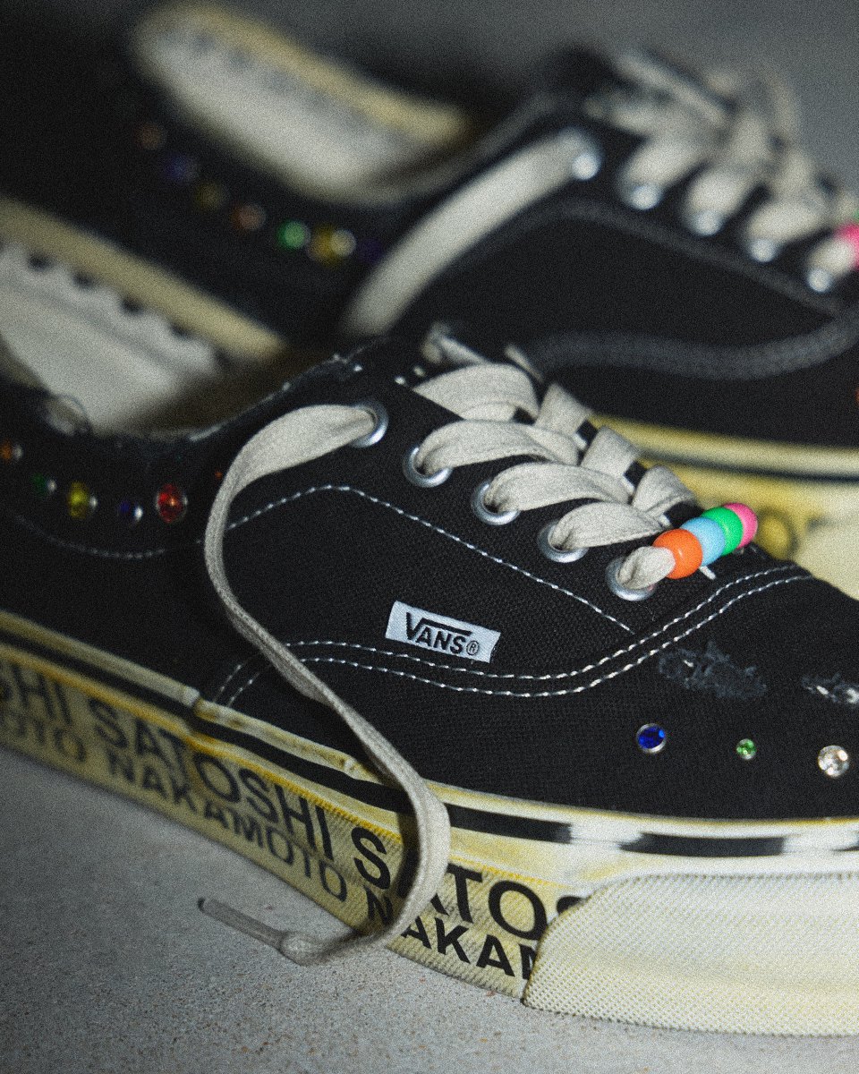 hbx's tweet photo. Satoshi Nakamoto x OTW by VANS Era 95 "Lucky Charms" raffle is open.

Enter here:  https://t.co/4eYiNLsWS7 https://t.co/iOFYrWxiFR