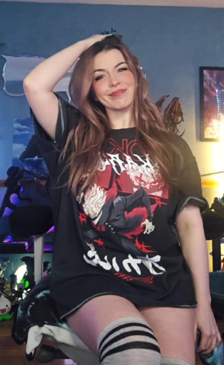 Live! Trying out Far Far West! Twitch.tv/katgunn