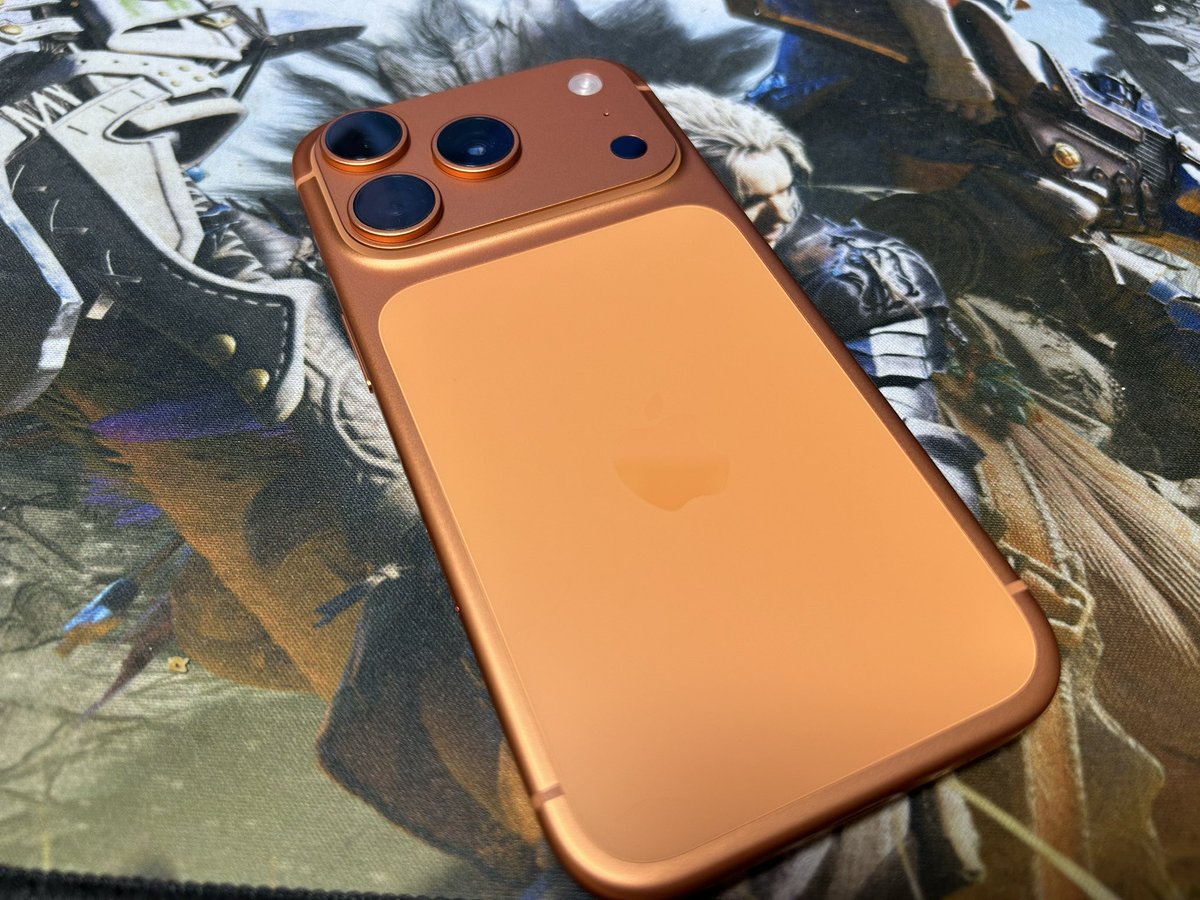 よしなま tweet media