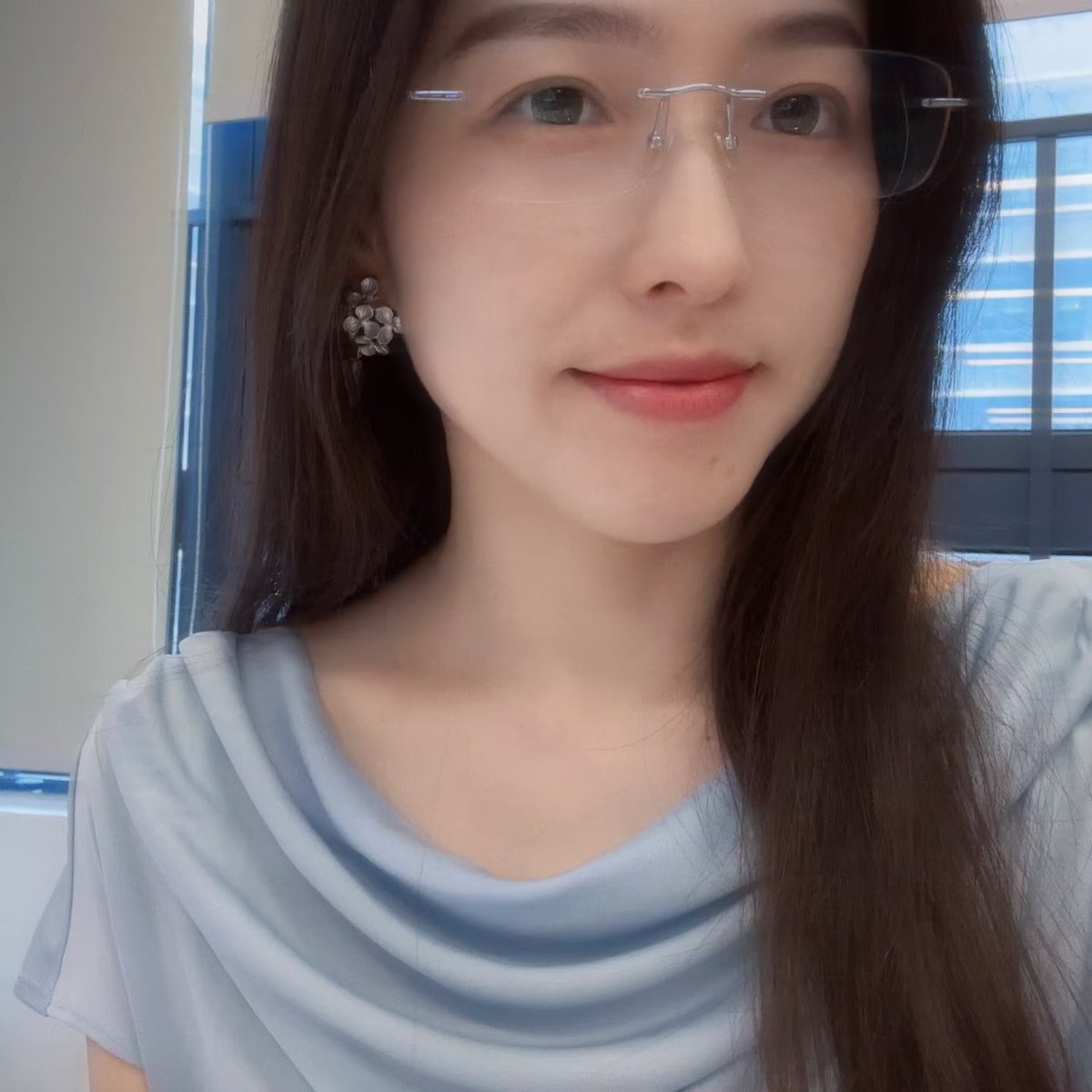 中年美少女 tweet media