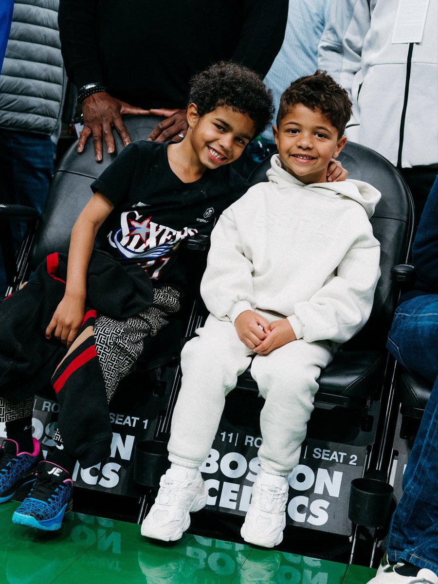 Philadelphia 76ers tweet media