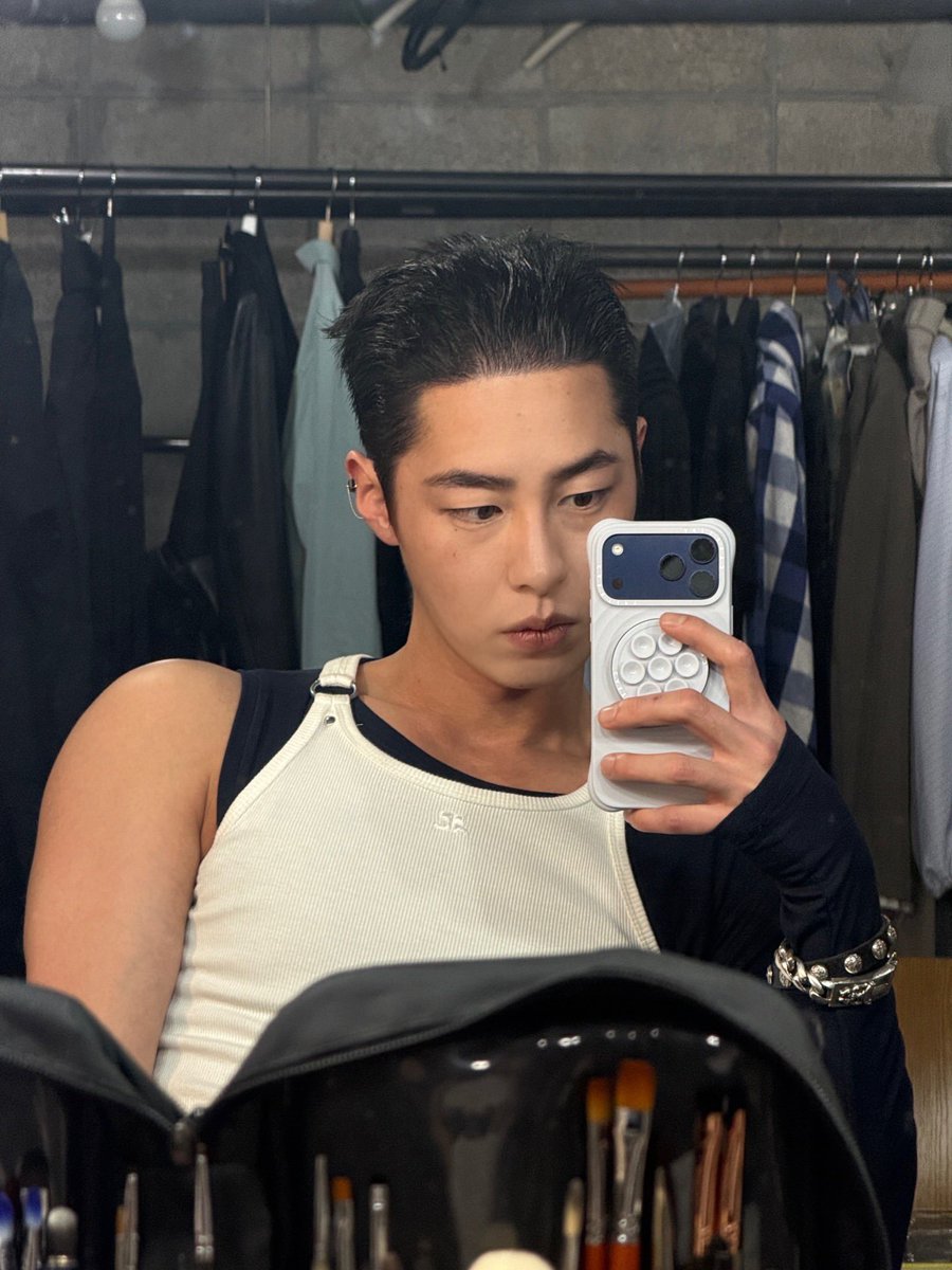 Jaewook. tweet media