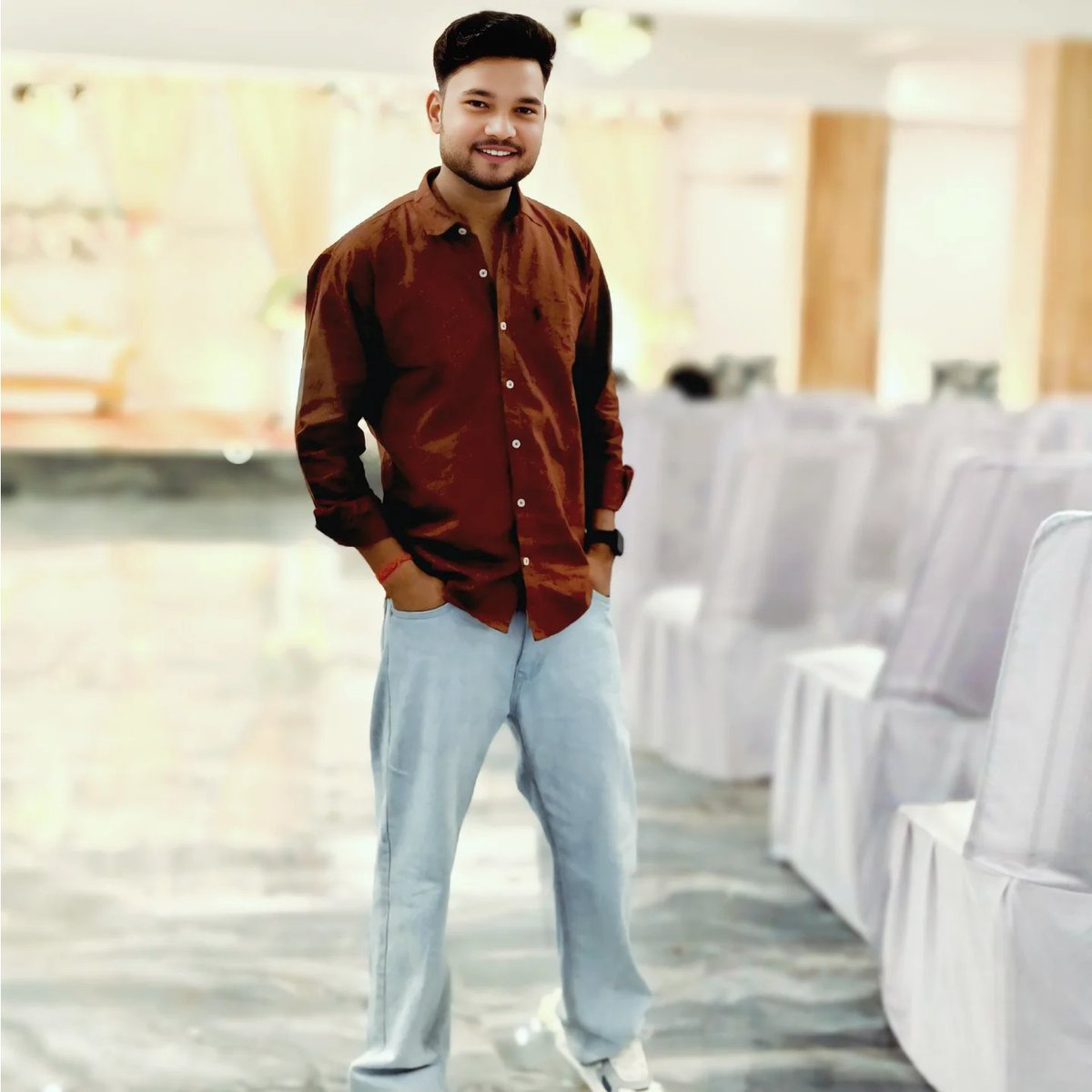 EdingSingh's tweet photo. People are jealous of us 😁 It means we're doing the right thing 🔥😎
.
.
#anupam_singh63_official #likeme #followforlike #like #followforfollowback https://t.co/Qn4W9Bxpsy