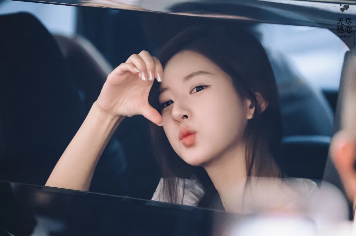 𝙋𝙧𝙞𝙣𝙘𝙚𝙨𝙨 𝗿𝗼𝘀𝗲⋆.ೃ࿐🌹 tweet media