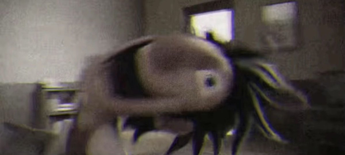 simp4liferz's tweet photo. lalalalalalalalala sylus gets to spank me lalalallalala life is peak and joyous https://t.co/AFu1hJC8Z4