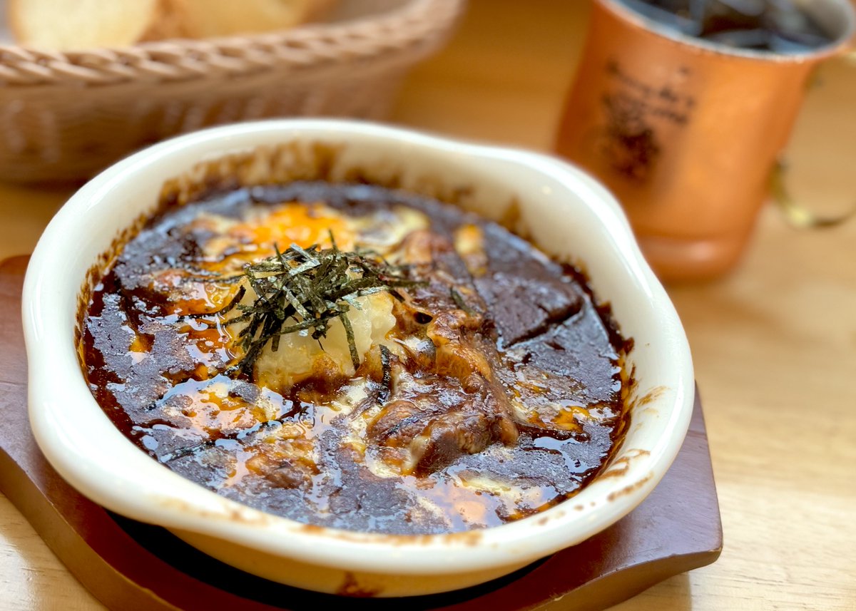 omocya85's tweet photo. アギト-超能力戦争-を観てからの久々のコメダ。コメダのビーフシチュー初めてだけど美味しい✨ https://t.co/aUoiWUyxfN