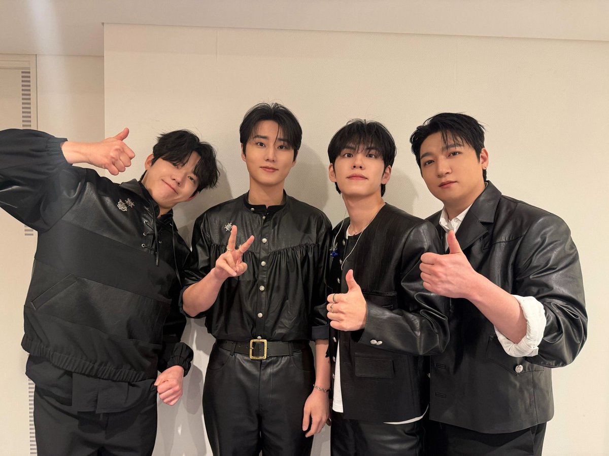 wthspilon2491's tweet photo. 260425 The DECADE 도쿄🇯🇵 https://t.co/d49065WNvZ