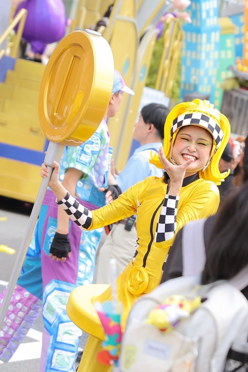 NO LIMIT! パレード ～Discover U!!! バージョン～
りこちゃん🪙🏁💛

#USJファン
#NOLIMITパレード
#DiscoverU