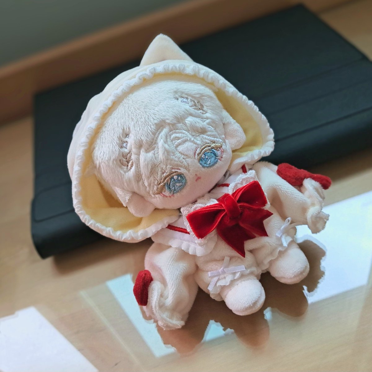 유설 tweet media