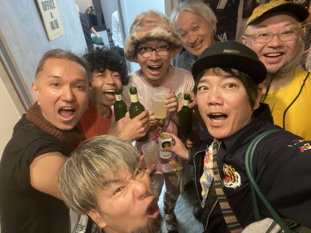 GRANDCOLORSTONE's tweet photo. ナカノアツシバンド
ザ・マスミサイル
ザ・サイレンズ
DaNNY

 #横浜ブルーラインフェス https://t.co/WJpXPLBDsY