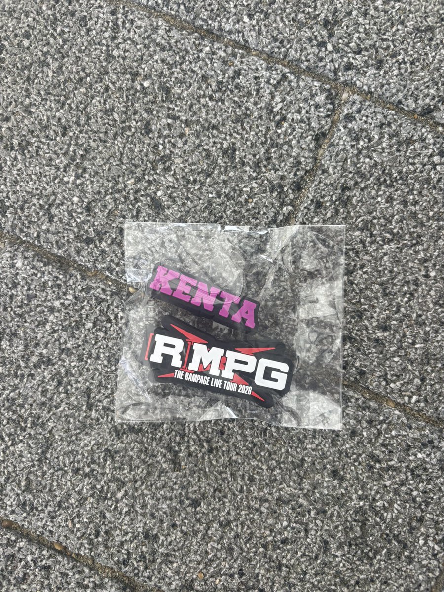 ファインディング・ニモツ tweet media