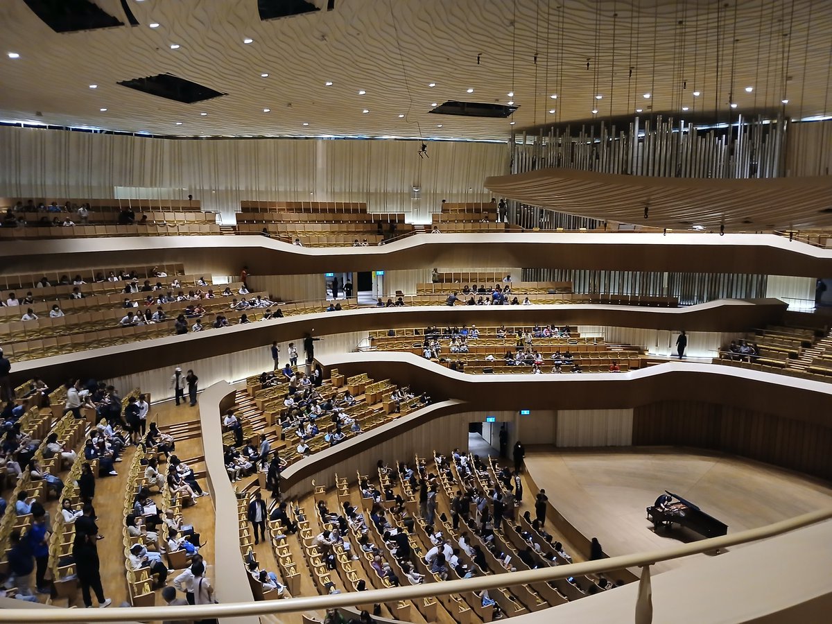 AliciaW01462990's tweet image. （Green Diary)

I have found new article here.

122.Review: Yunchan Lim Warms Up for Graduation at Carnegie Hall
 share.google/2DdJFpkzraLl94…

#music
#Van Cliburn