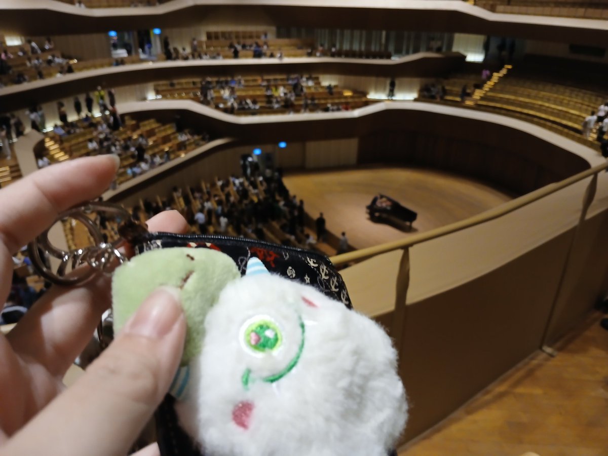 AliciaW01462990's tweet image. （Green Diary)

I have found new article here.

122.Review: Yunchan Lim Warms Up for Graduation at Carnegie Hall
 share.google/2DdJFpkzraLl94…

#music
#Van Cliburn