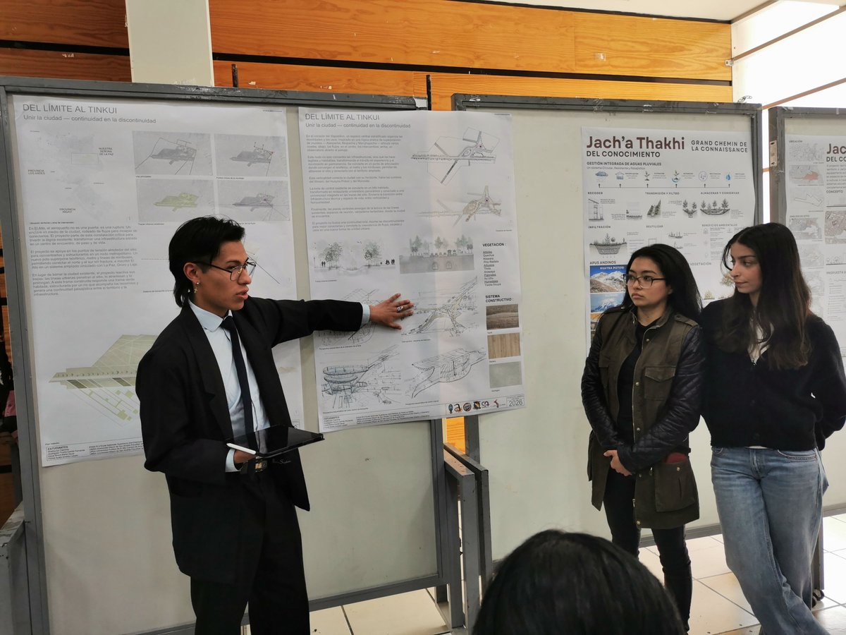 taboada_varinia's tweet photo. Atelier Internacional El Alto del 17 al 27 de abril 2026. Evento académico entre Francia/Bolivia. Upea, Umsa, Ensa Paris La Villette. 32 estudiantes de arquitectura presentaron propuestas urbanas para el predio del aeropuerto de El Alto. El embajador de Francia felicito a todos. https://t.co/z3gz0uuJ6q