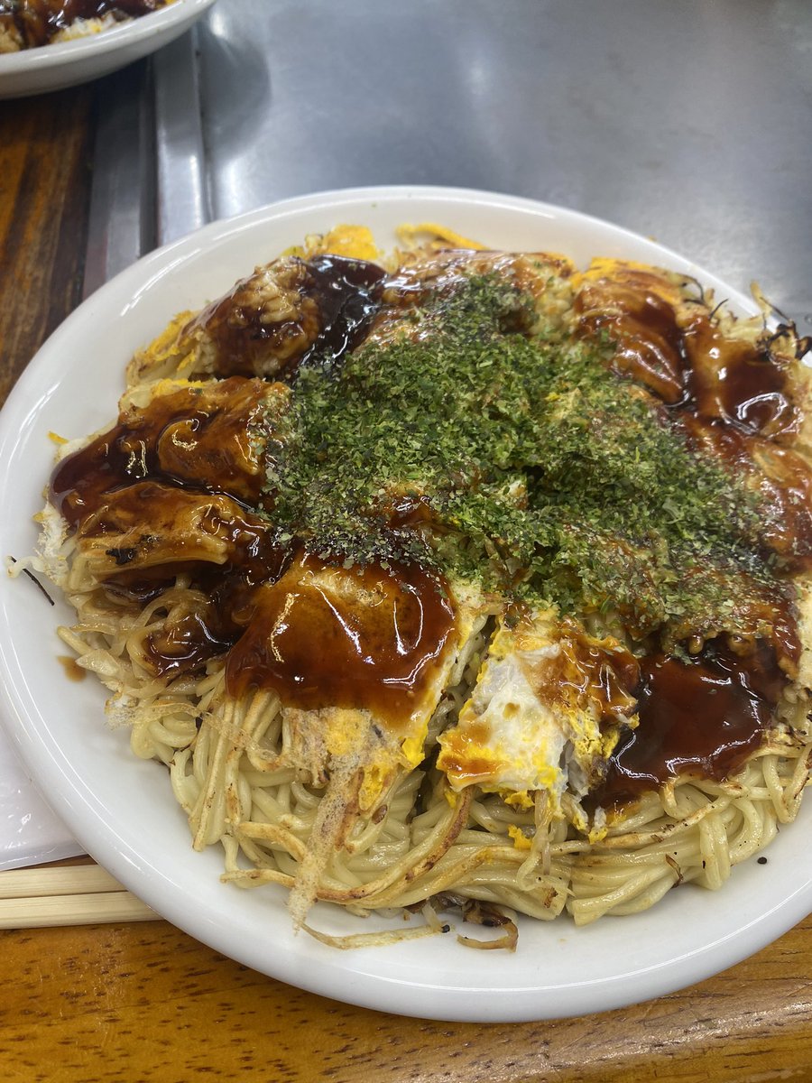 ウロサキ tweet media