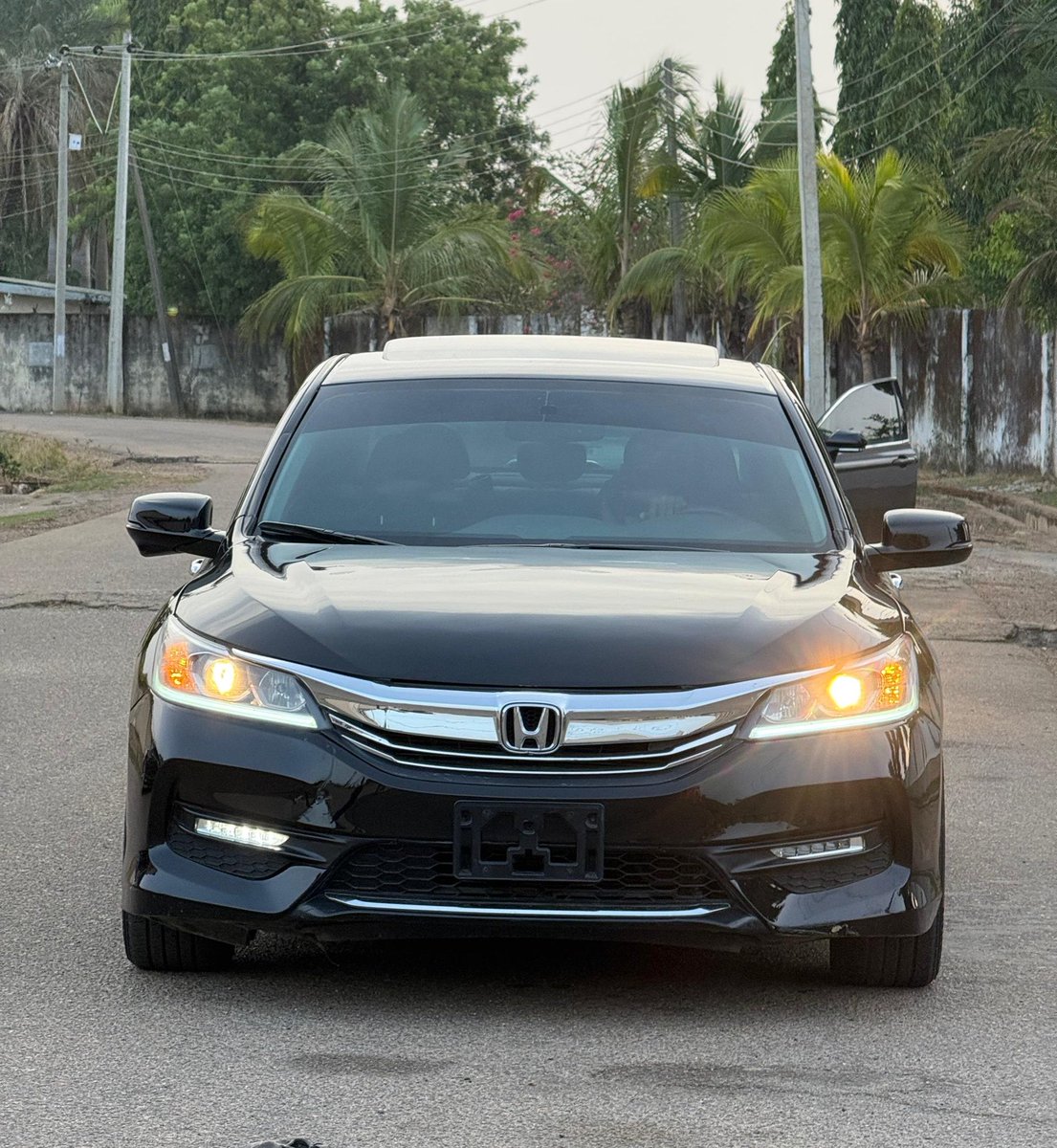 Noor Cars tweet media