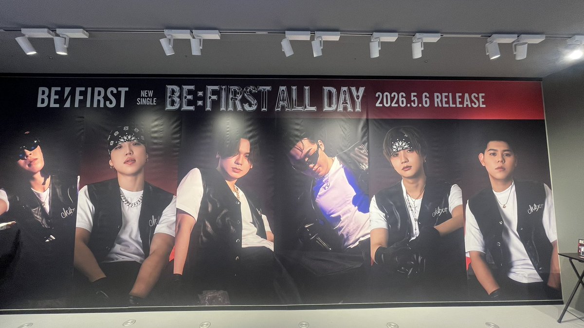 bmsg_04_'s tweet photo. #BF_ALLDAY https://t.co/sweFRn3vny