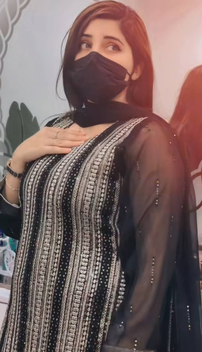 انایہ ہوں یار tweet media