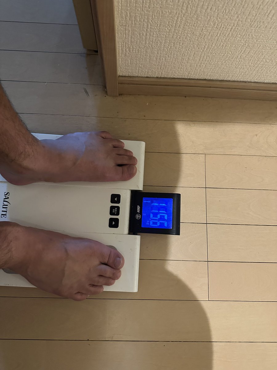 ブラックマスク tweet media
