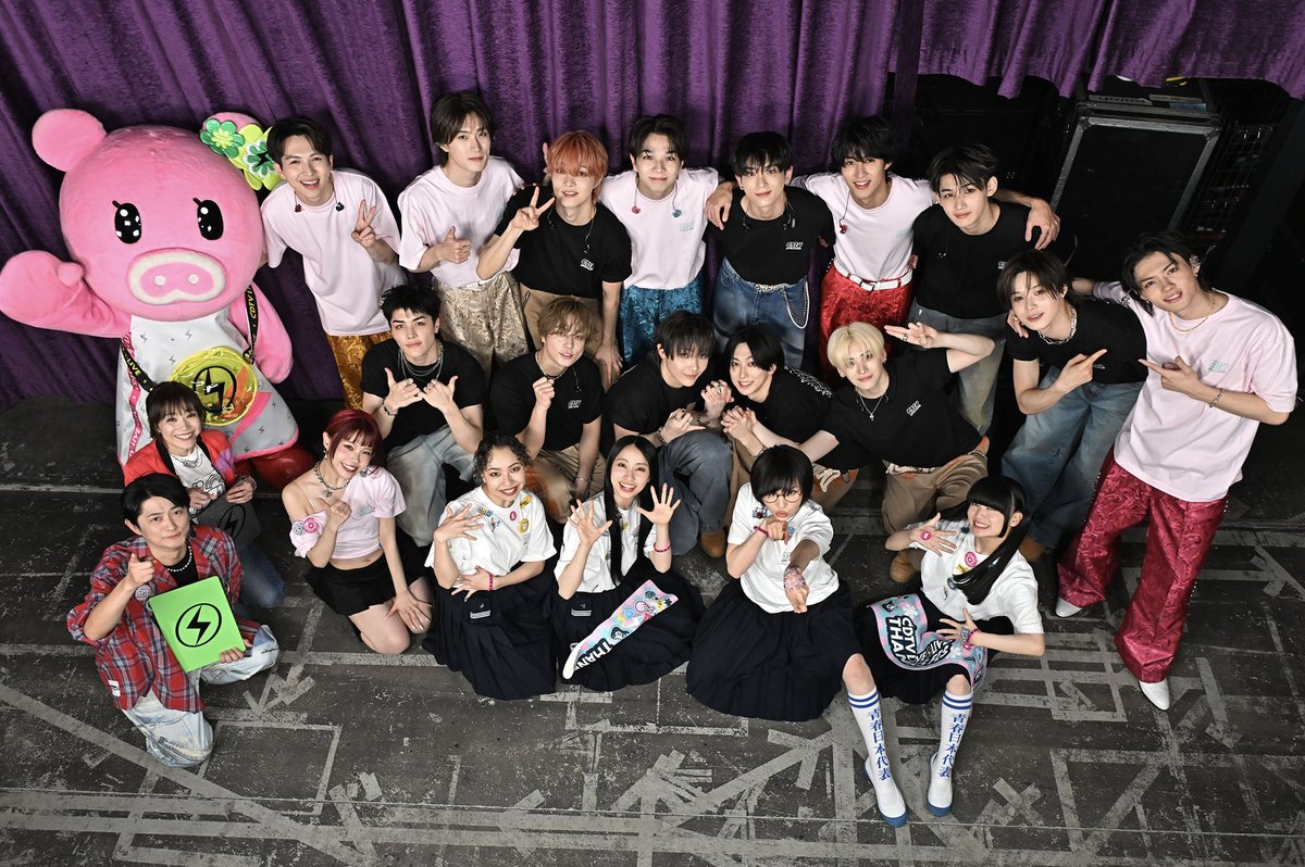 ⚡⌇ご視聴ありがとうございました.ᐟ.ᐟ

豪華アーティストによるスペシャルステージは
いかがでしたか？🥳

ぜひ #CDTVライブライブ春の大感謝祭2026 で
感想を教えてください🤲🌈

💌再放送は決まり次第お知らせします💌
⇢lnky.jp/P8G8A43

#CDTVライブライブ #CDTV