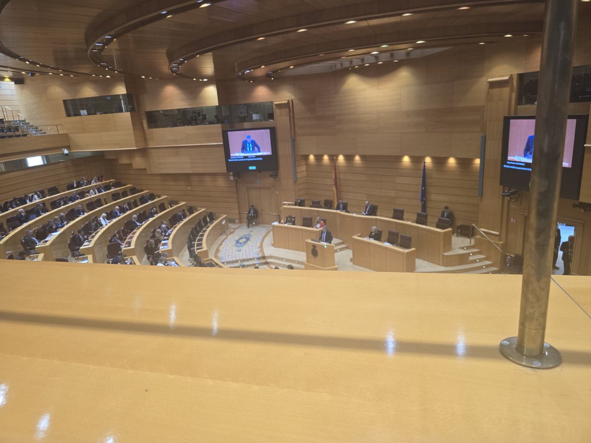 En el Senado escuchando al <a href="/ppopular/">Partido Popular</a> .
Lamentable intervención,  me temo lo peor. Qué tienen las actas de ETA que impide al PP votar en contra de la ilegalización de Bildu ETA?