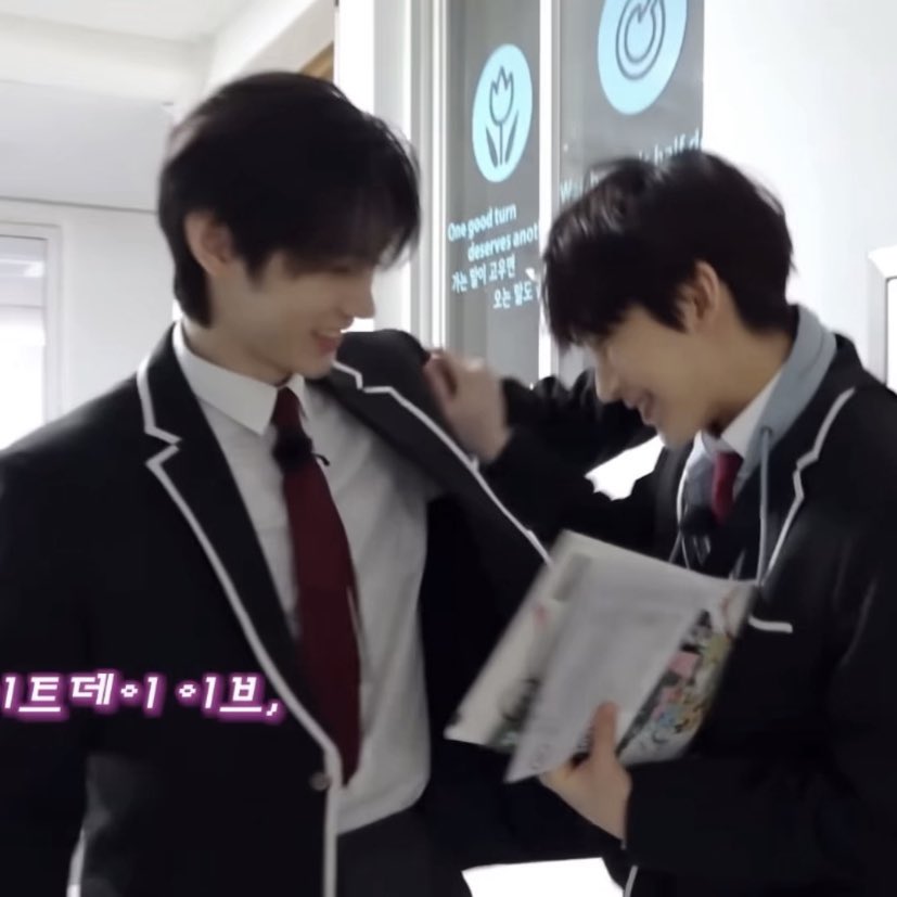 ไม่ค่อยชอบโบรแมนซ์ครับ ผมถนัดโรแมนซ์มากกว่า