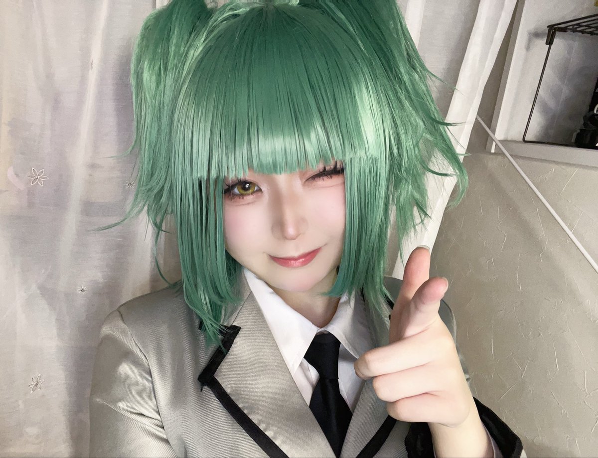 よあ tweet media