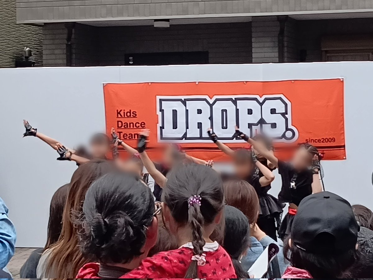 JOE_018's tweet image. 春日部駅東口ブロンズ通りフェス賑わってた〜
なんとか雨降らずにもってくれた。
ボラスタッフ疲れたけどイベントの裏方のありがたみを知れた１日。お疲れさま☕
地元産のクラフトビールフルーティーかつキレがありうまっ🍺だった。
#UNLOCK