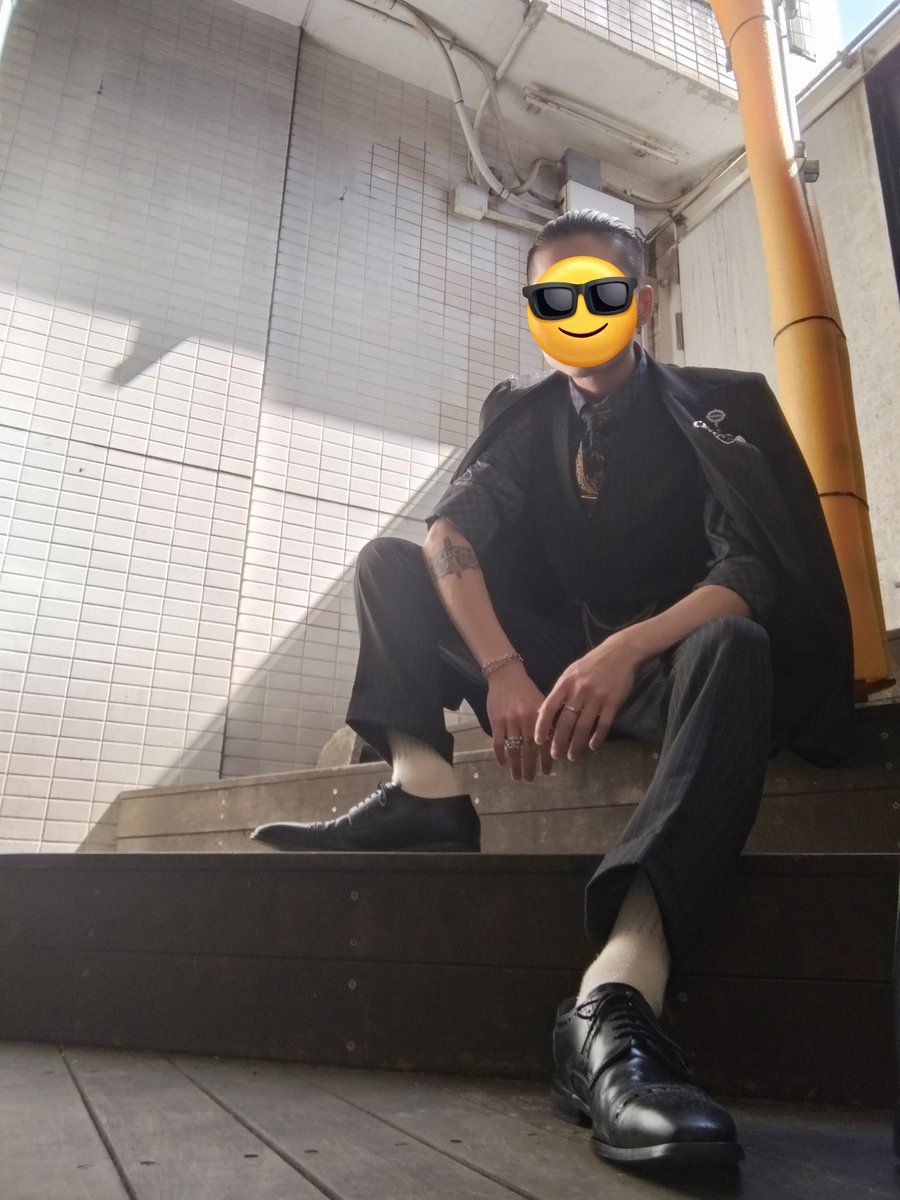 Luca_Lover893's tweet photo. 意図せず283ファミリー概念コーデとなったスーツ、ソロコレでも着たいけど絶対暑いよね https://t.co/IwL2P8VUIs
