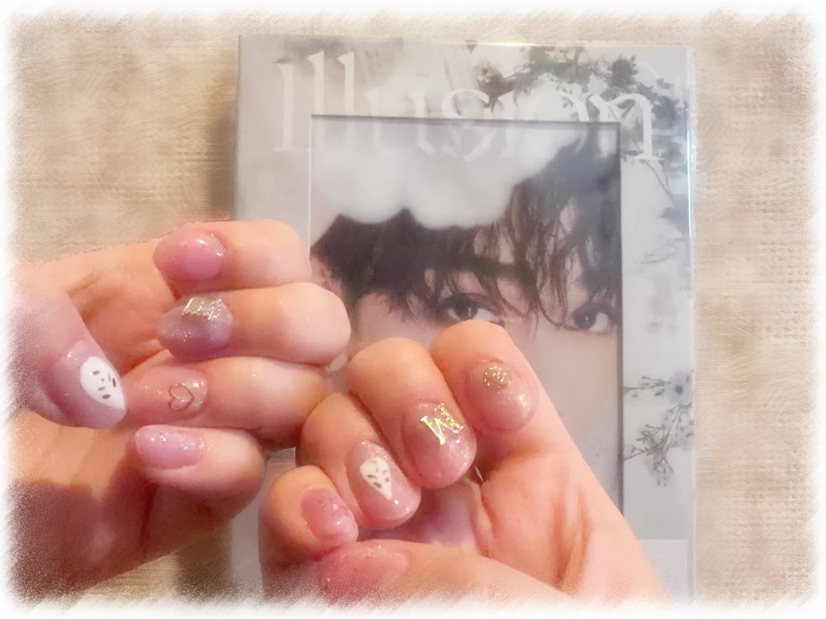 Ryubi_0617's tweet image. ネイル変えました😌💞
何年かぶりのセルフネイル💅💫
左手でカリ男くん描くの大変だった😂
思ってたより綺麗にできて良かった💗
#宮世琉弥 くん