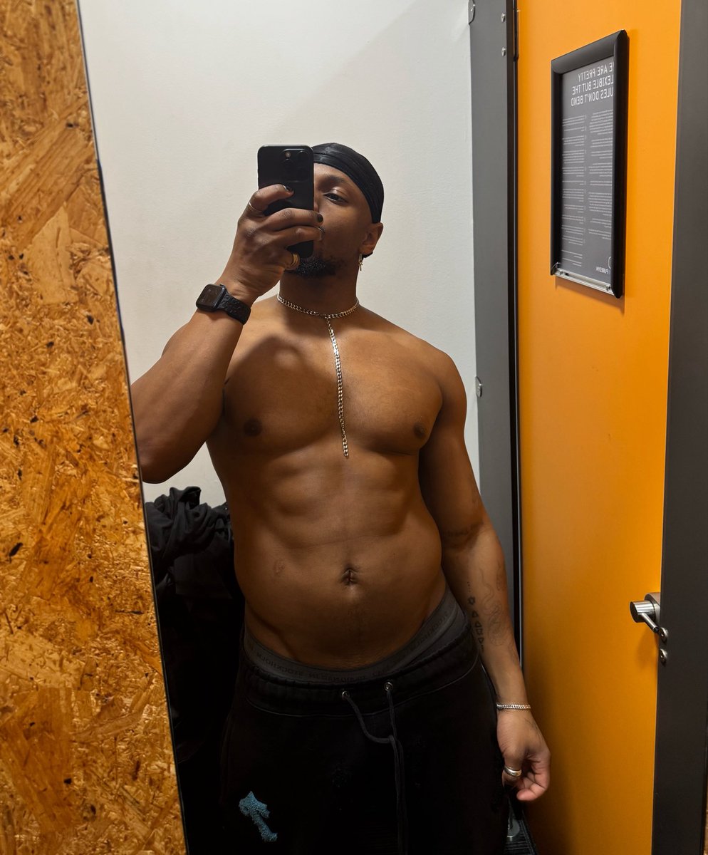 Fuzz ♊︎ tweet media