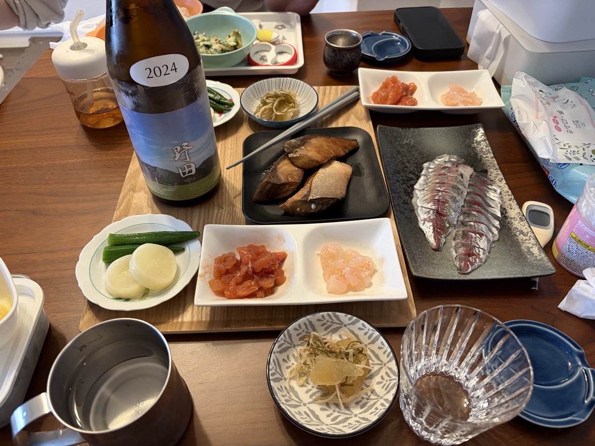 Tee[Mekabu tweet media