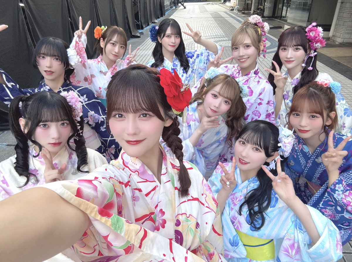 かどまい tweet media