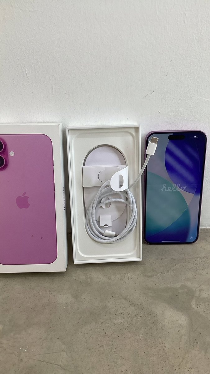 labrujita_es's tweet image. Apple iPhone 16 Plus 256GB Rosa ya disponible por 690,00€. Diseño y rendimiento en uno. Compra aquí: wix.to/wST08FH #iPhone16Plus #Apple #Tech