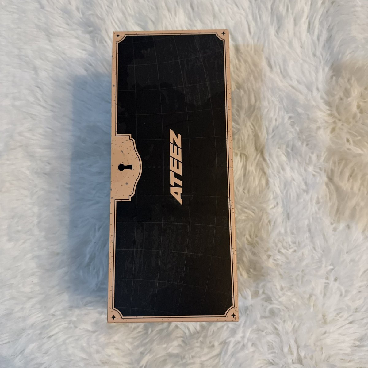 yeontannieee__'s tweet photo. wts lfb ph 

Official light stick 

Ateez ver 2  
Twice inifinity  
Blackpink special ed 
- all new ₱1,600 ea 

Kim Sejeong ₱1000
- x sensi, unsealed and used

- payo  
- jnt 
- maribank/gcash 

t. official lightstick twice ateez blackpink infinity bong hammerbong kim seojong https://t.co/MX2FVOKgUk