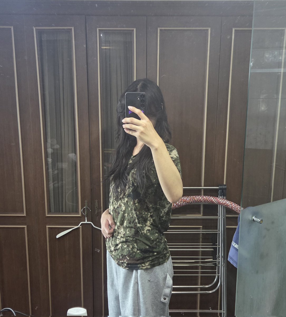 나루 tweet media
