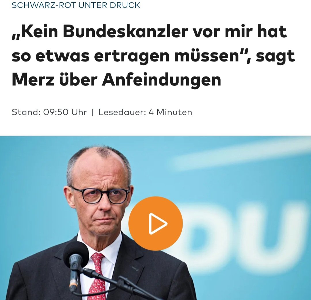 Mel Aura tweet media