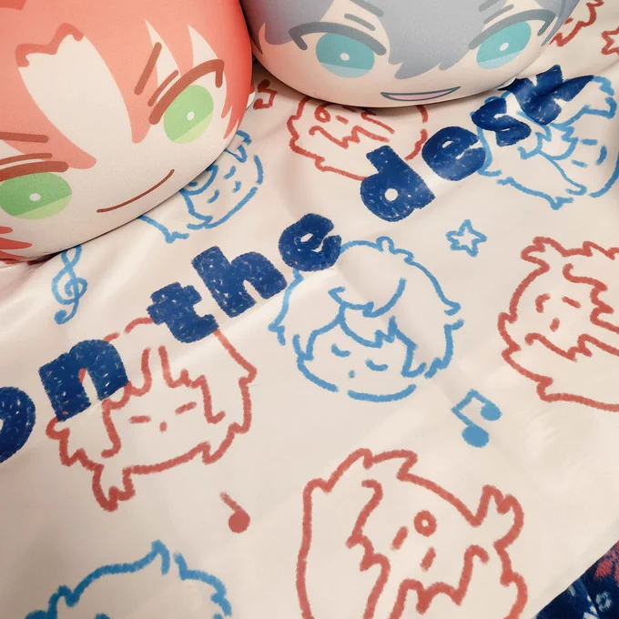 スペースに敷く布きた!とんでもなくかわいい…やばい…