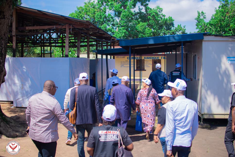 fmmdiongrdc's tweet photo. FMMDI a accueilli à Kananga une délégation multisectorielle (Ministère du Genre, PNUD, APS, UMOJA, CTM+, UNFPA) dans le cadre du projet KOICA. 
Au cœur des échanges : le partage de bonnes pratiques pour renforcer la prévention et la prise en charge holistique des VBG, https://t.co/WrzaY0Lbgq