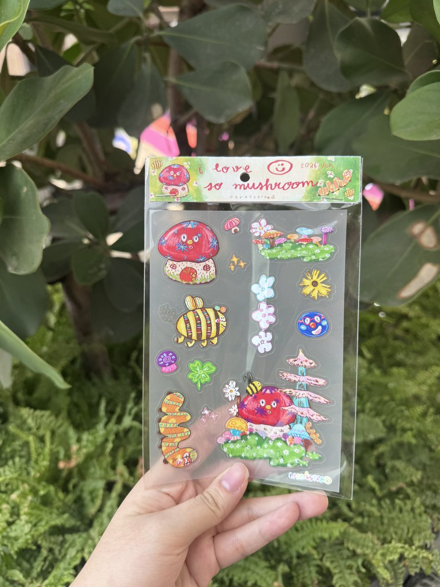 fafatistseu's tweet image. New product for #ifmarket7 kaa 💠💐
มาในธีมเห็ดและสหายค่าาา แล้วพบกัน 1-3 พคนี้นะค้า💗 แบบออนไลน์ก็สั่งได้นะเคิ้บบบ

• Hairclip 120.- per design
• Stickersheet 65.-
• Di-cut sticker 25.- 

📍MBK CENTER ชั้น 7
🎪F07   🎫FREE entry
🕰️ 10:00-20:00

#สายผลิต #craft