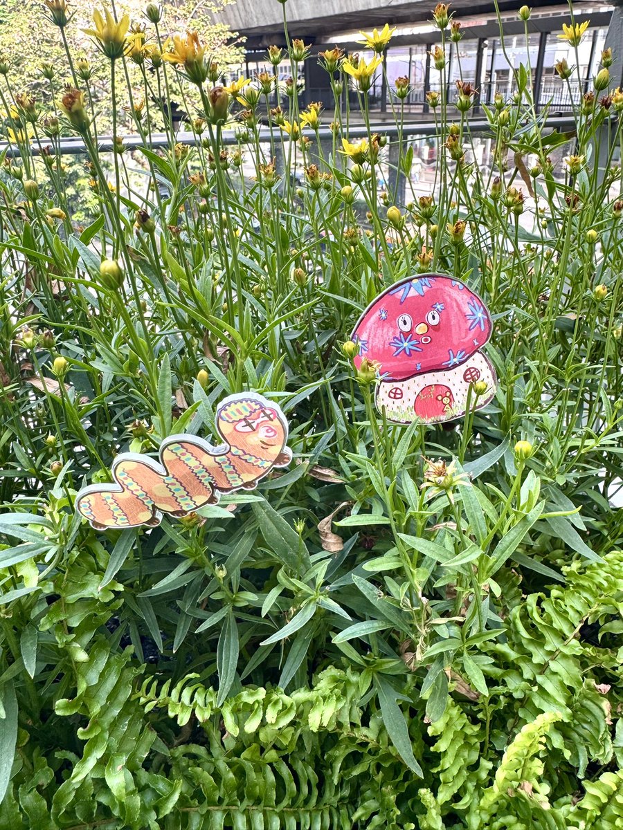 fafatistseu's tweet image. New product for #ifmarket7 kaa 💠💐
มาในธีมเห็ดและสหายค่าาา แล้วพบกัน 1-3 พคนี้นะค้า💗 แบบออนไลน์ก็สั่งได้นะเคิ้บบบ

• Hairclip 120.- per design
• Stickersheet 65.-
• Di-cut sticker 25.- 

📍MBK CENTER ชั้น 7
🎪F07   🎫FREE entry
🕰️ 10:00-20:00

#สายผลิต #craft