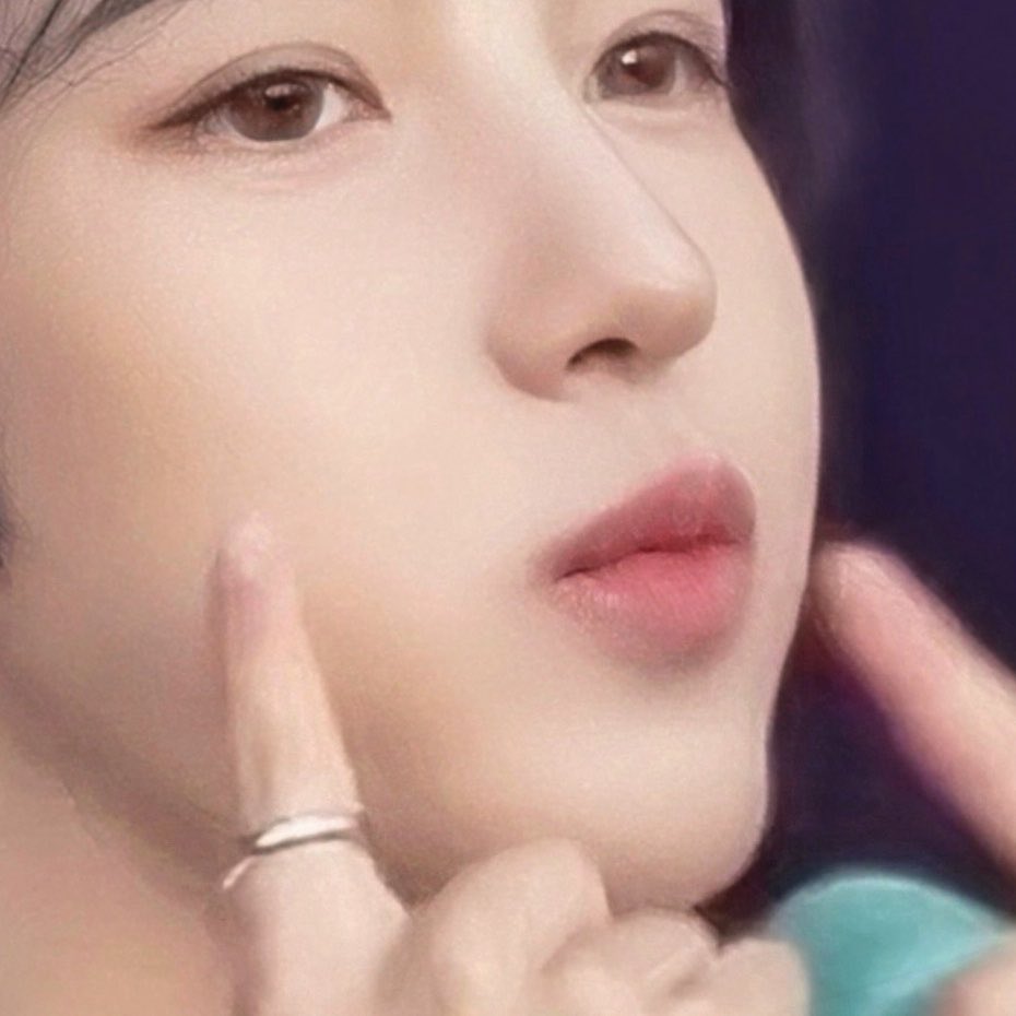 Decadecake tweet media