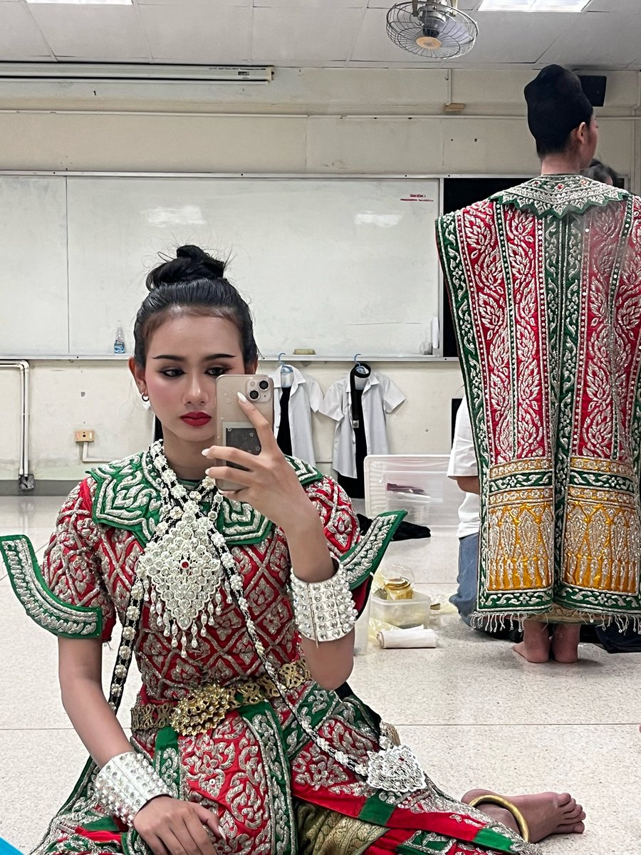 กุได้ออกงานแบบงงๆเริ่ด