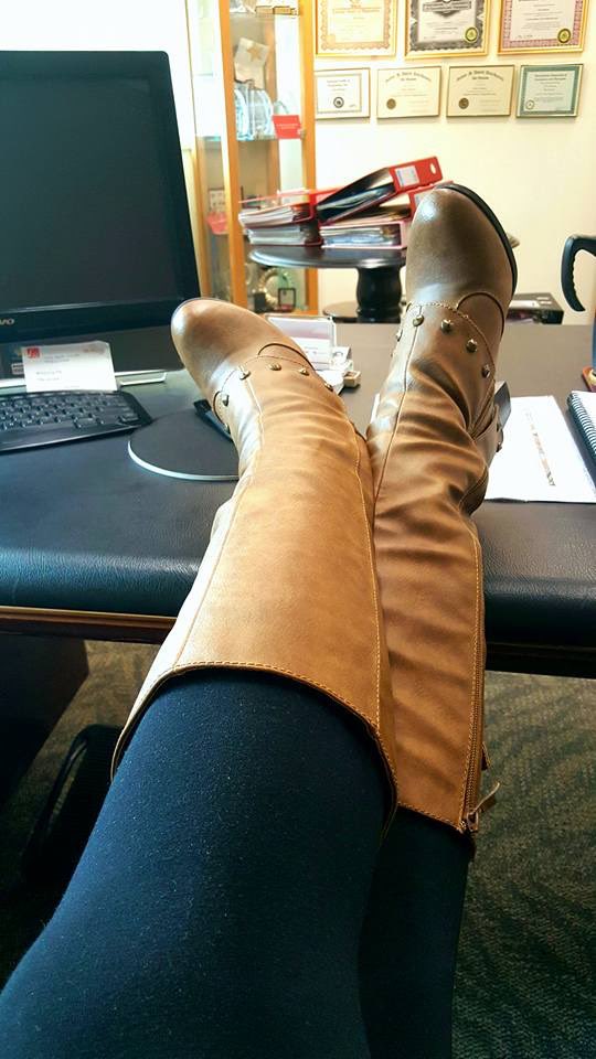 palmerdebra's tweet image. #boots #boot #bootseason #iloveboots #bootlovers #bootlove #thesebootsaremadeforwalking #bootqueen #selfie #selfiequeen #fashionista #bootqueendebrasg