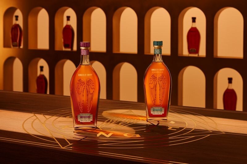 luxurylifestyle's tweet image. Angel's Envy Debuts 2026 Cask Strength Dual Release Featuring Annual Bourbon and Age-Stated Rye luxurylifestyle.com/headlines/ange… #rye #scotch #whiskey #bourbon