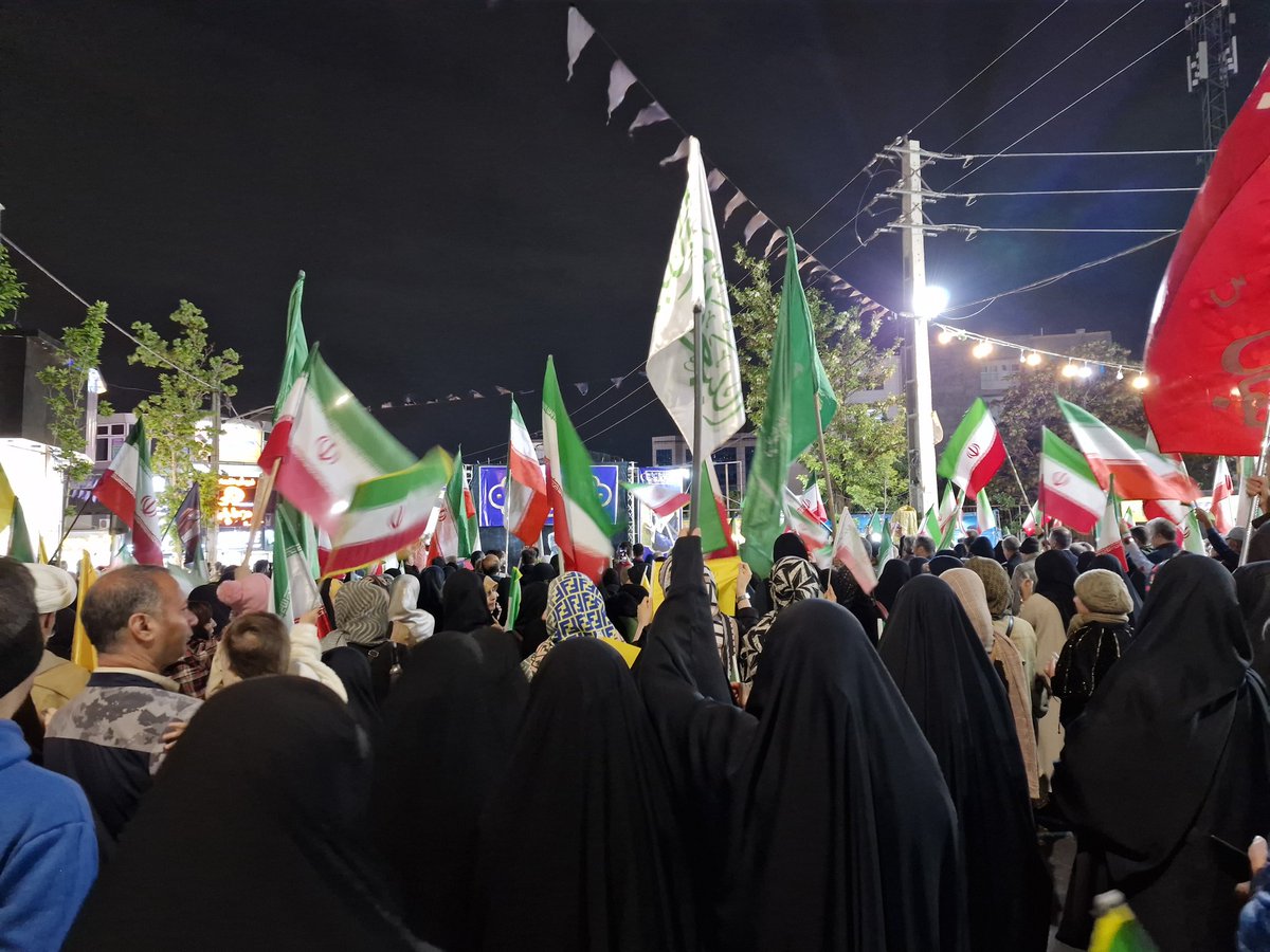 میلادِ تو، جشنِ ملیِ همبستگی است؛ ایران به عشقِ تو، خانه‌ی امنِ همه‌ی ماست.
#ایران_امام_رضا #بنده_نواز