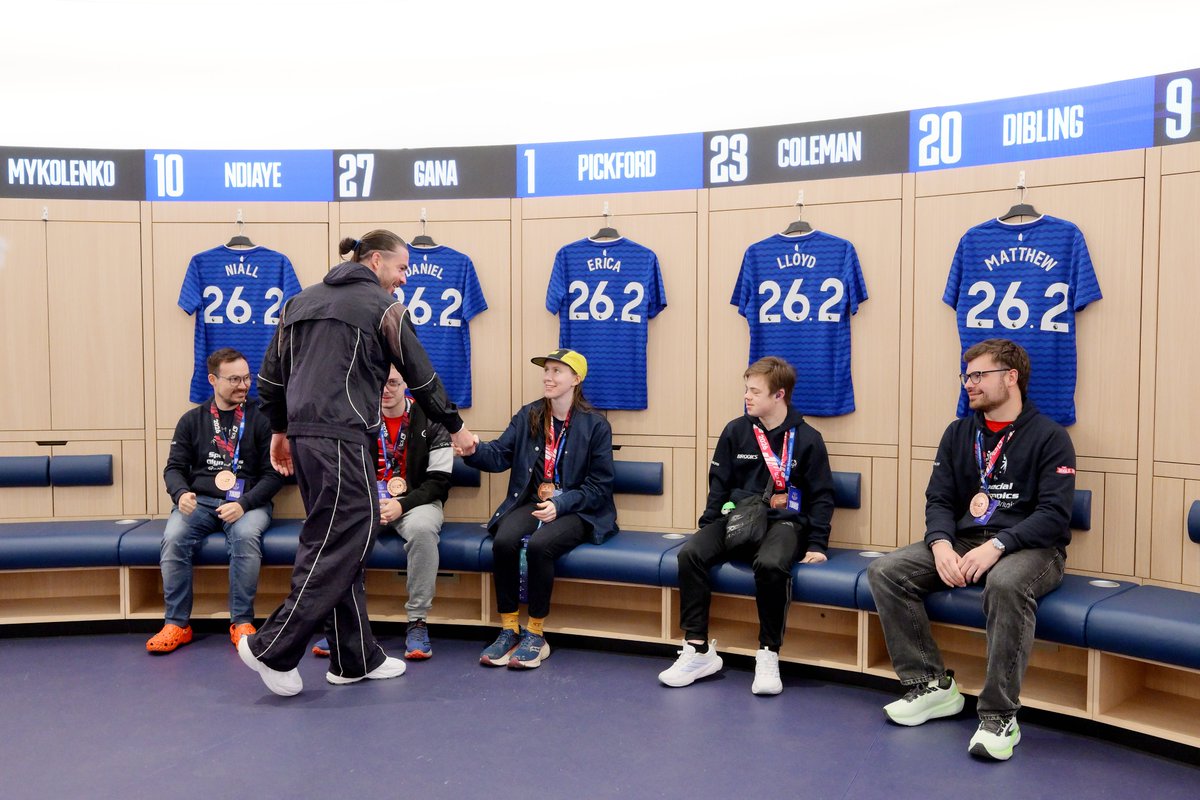 Everton tweet media