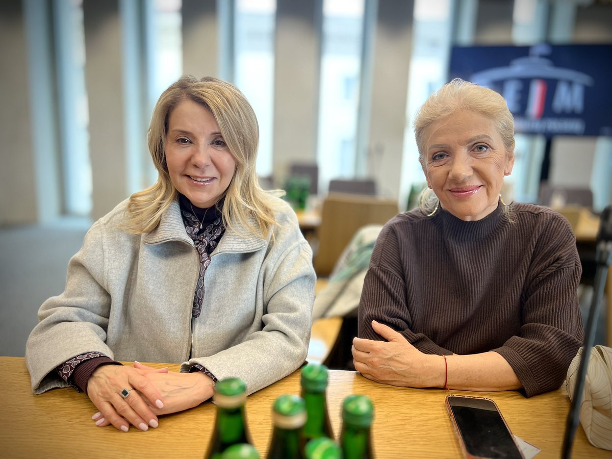 Barbara Dolniak tweet media