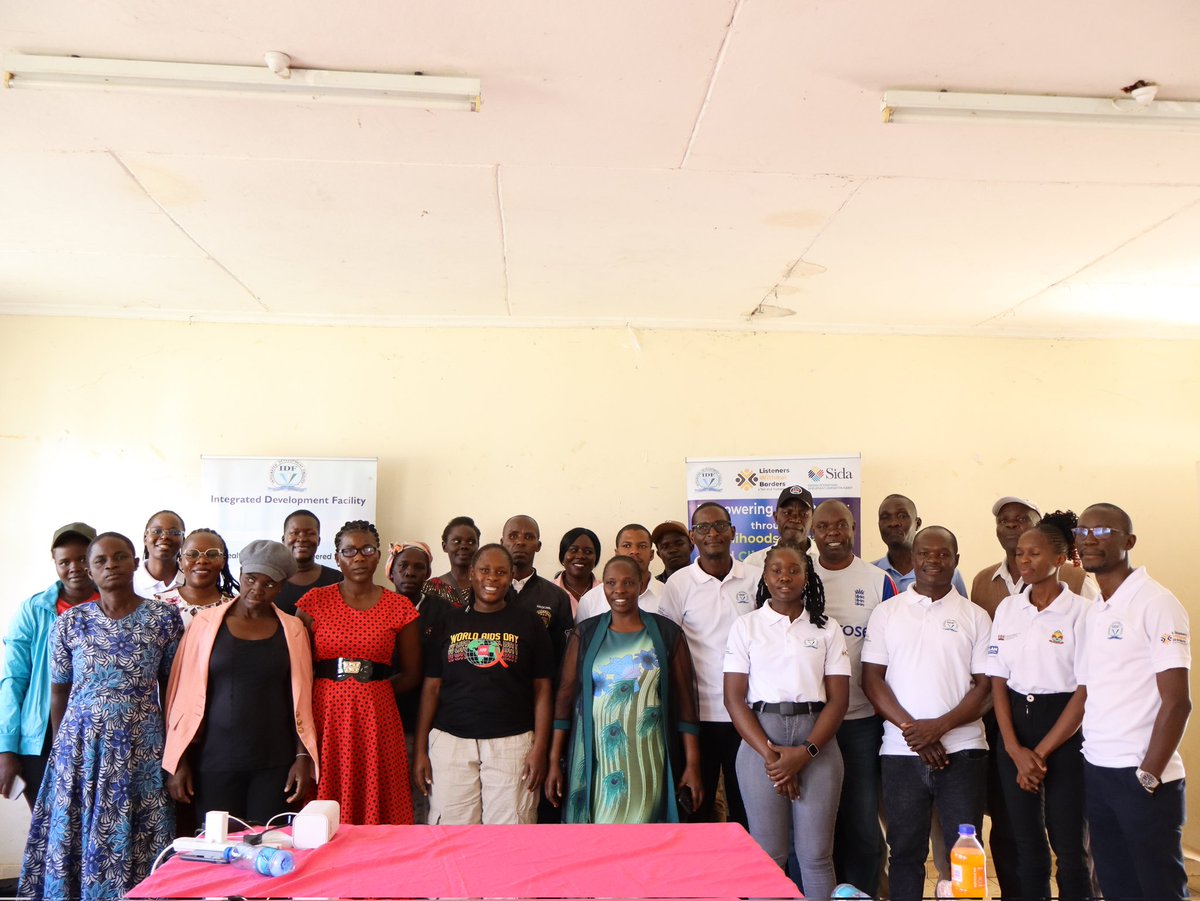 idfkeny1's tweet image. At Decece Hall in Homa Bay, a group of change agents, health promoters, and peer coaches gathered for something simple but powerful.
Not to give answers.
But to learn how to listen — really listen.
That’s the Listeners Without Borders way.
#PeerCoaching #ActiveListening #HomaBay